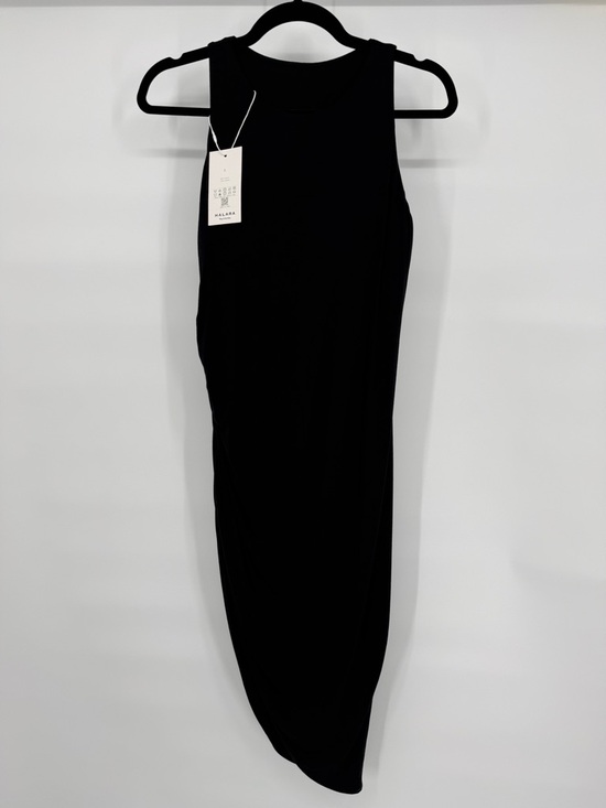 HALARA Dresses & Skirts - Halara Bodycon Midi Little Black Dress Ruched Side Stretch Minimalist Sexy Beach